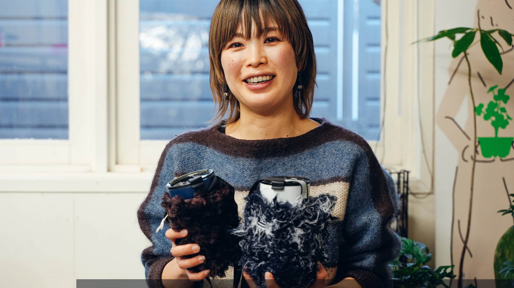 【STTOKE モフモフポーチ】愛でたくなる手触り!製作チーム「インターバルマーケット」へインタビュー