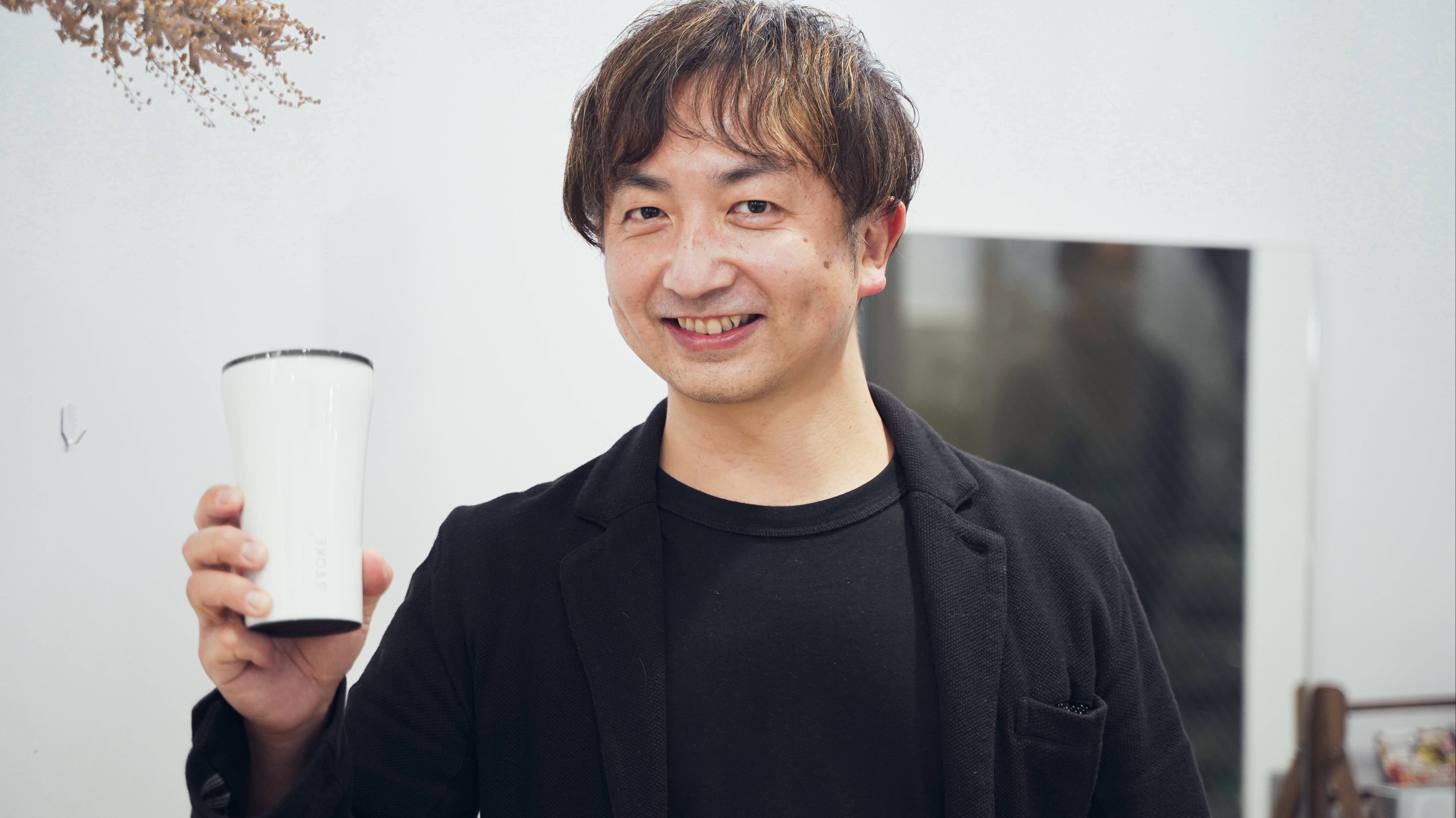 持った感じが癒されるんです。- 深澤健太さん | STTOKE (ストーク) の愛用者インタビュー