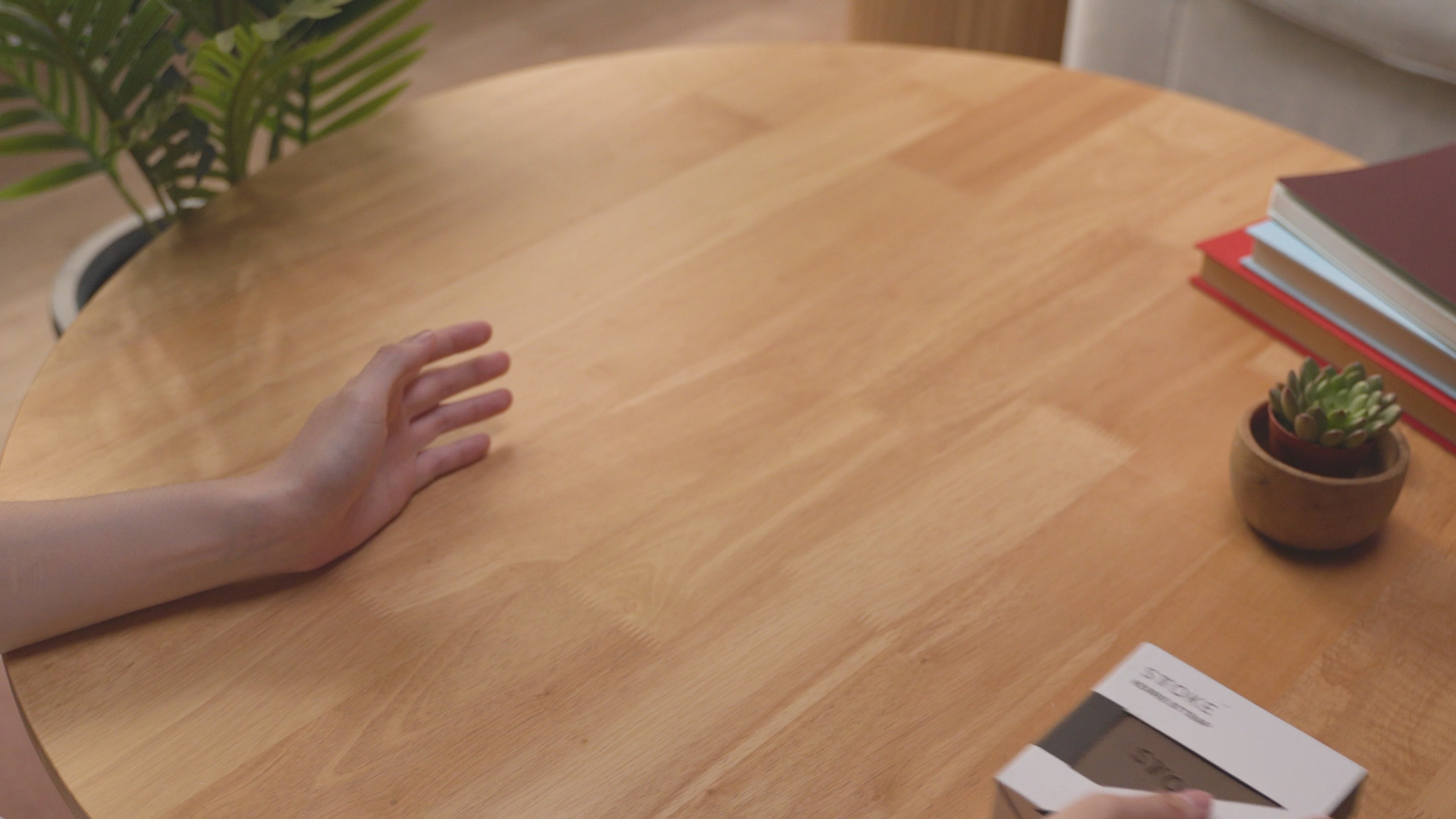 キャリーストラップ V4 – STTOKE Japan